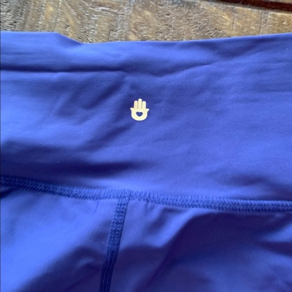 Spiritual Gangster compression leggings sz s - Picture 3 of 4